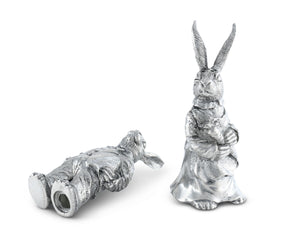 Dressed Rabbits Salt & Pepper Set